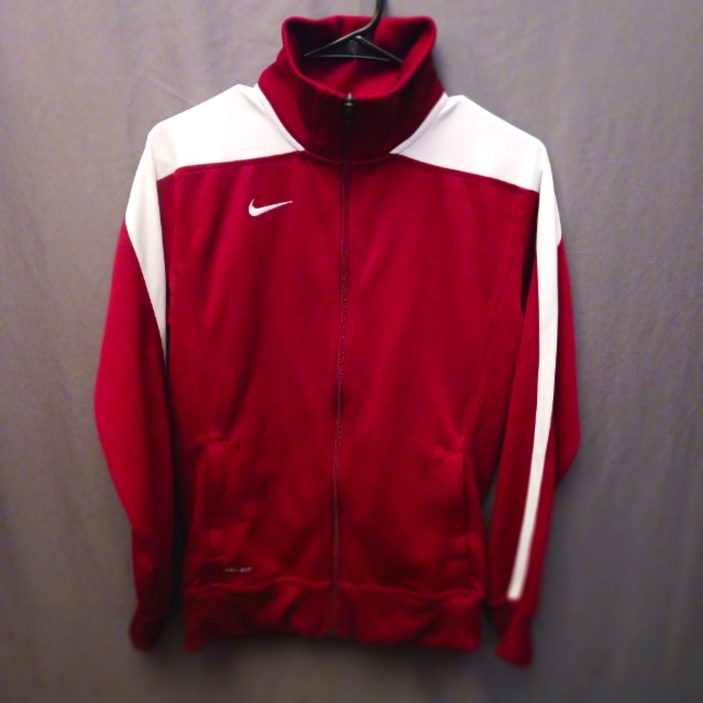 Nike Dry Fit sweater